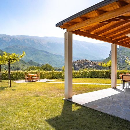 Villa Bujtina Lumo & Pool à Përmet Extérieur photo