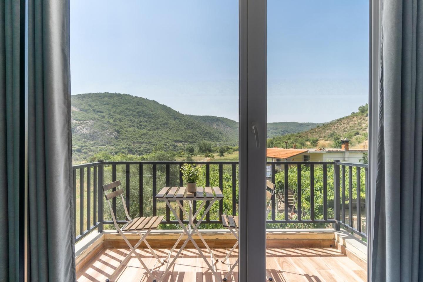 Villa Bujtina Lumo & Pool à Përmet Extérieur photo